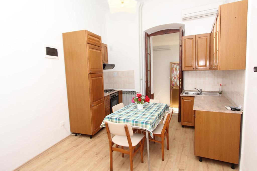 Apartment Riki Rovinj Buitenkant foto