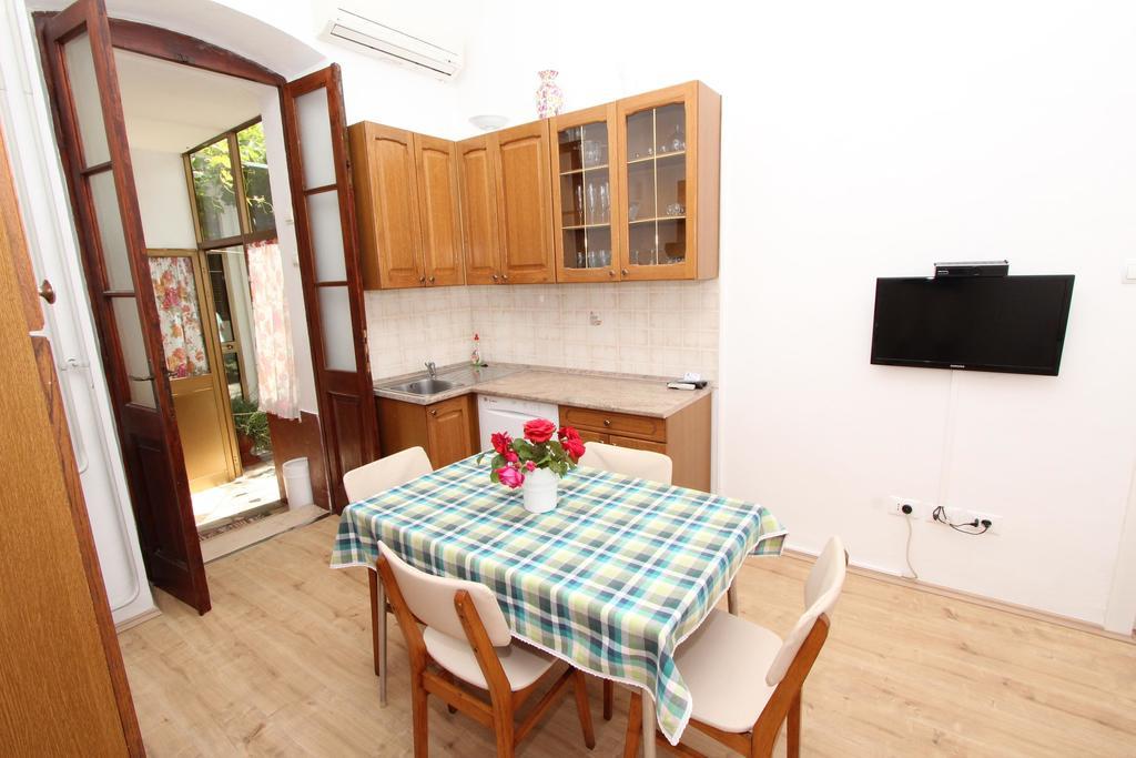 Apartment Riki Rovinj Buitenkant foto
